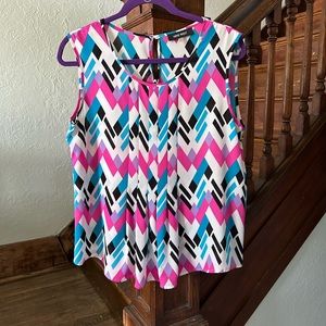 Nine West sleeveless multicolored top size M